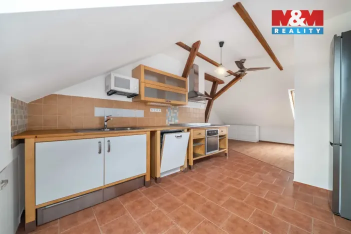 Prodej bytu 1+kk, Mníšek pod Brdy, 5. května, 55 m2