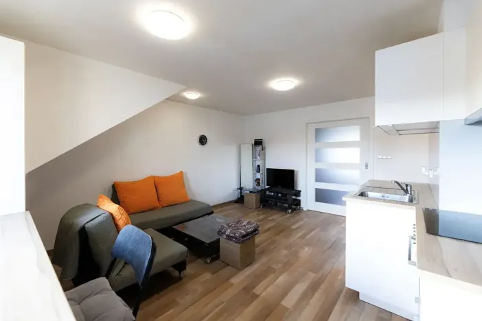 Prodej vily, Uherské Hradiště, Svatojiřské nábřeží, 293 m2