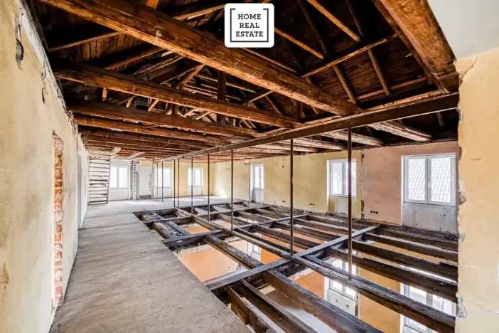 Prodej ubytování, Karlovy Vary, Studentská, 1886 m2