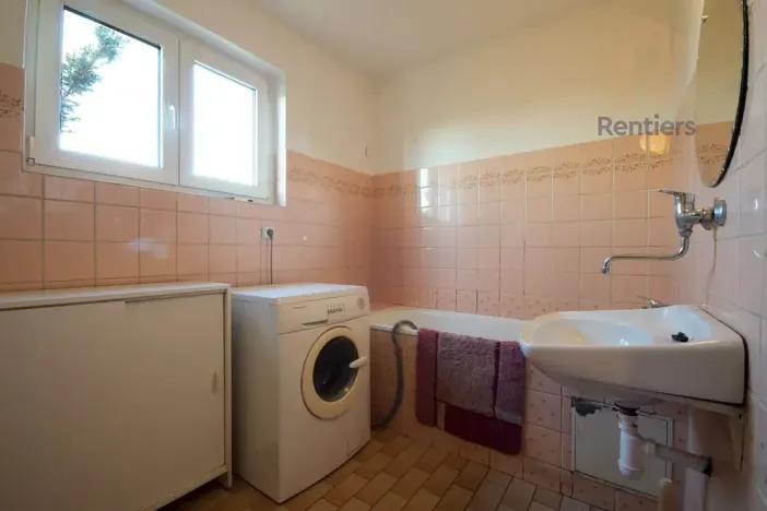 Prodej rodinného domu, Praha - Ruzyně, Kralupská, 256 m2