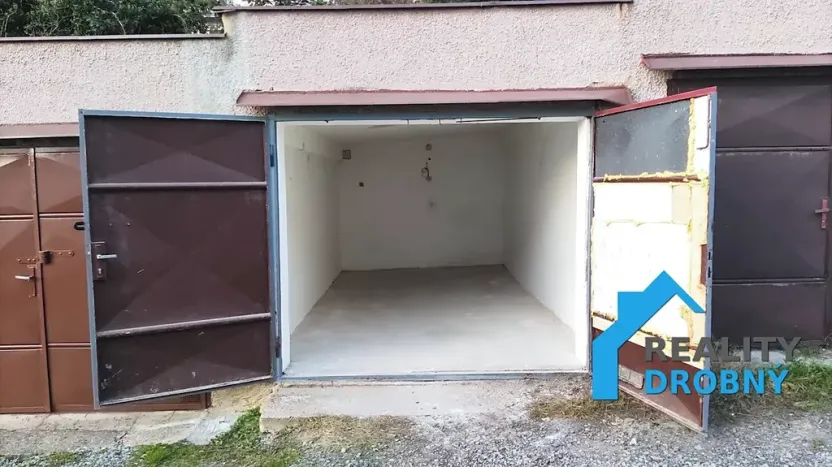 Prodej garáže, Děčín, Kamenická, 18 m2