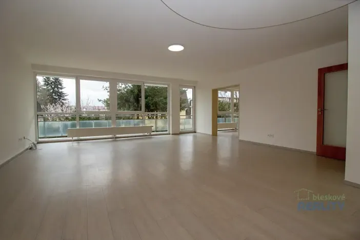 Pronájem bytu 4+1, Praha - Hostivař, Pod průsekem, 126 m2