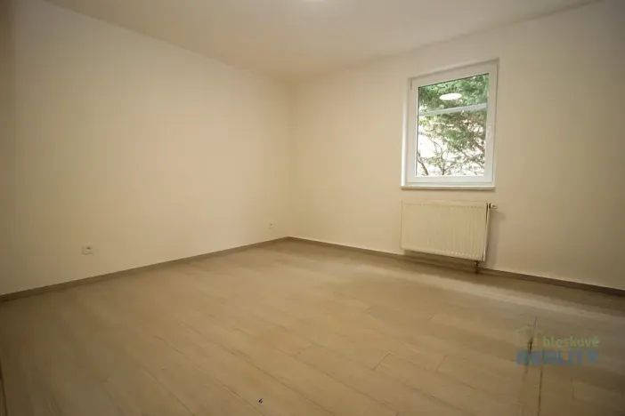 Pronájem bytu 4+1, Praha - Hostivař, Pod průsekem, 126 m2