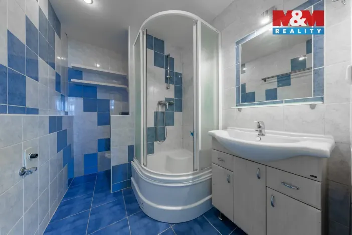 Pronájem bytu 2+1, Karlovy Vary - Drahovice, Lidická, 55 m2