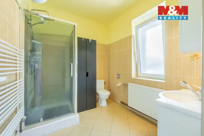 Prodej rodinného domu, Kladno - Dubí, Průmyslová, 180 m2