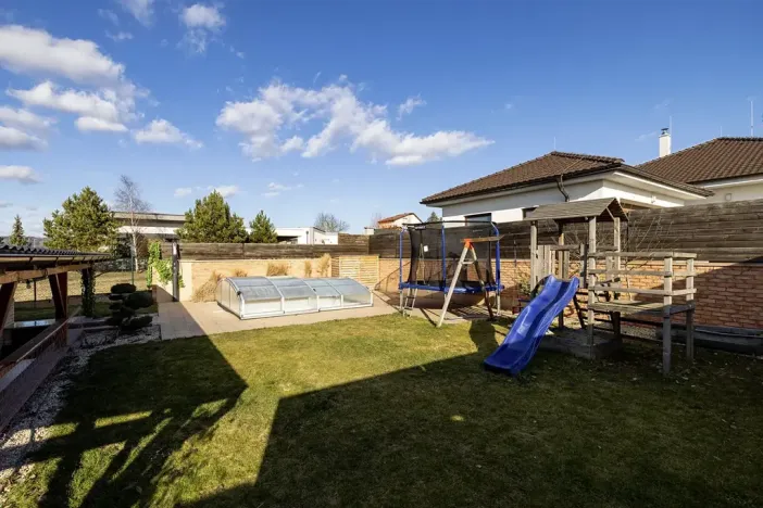 Prodej rodinného domu, Čebín, 156 m2