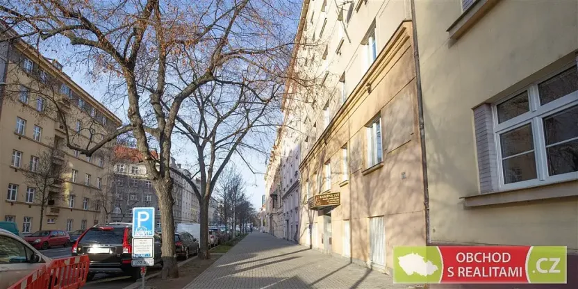 Prodej bytu 2+kk, Praha, U Uranie, 36 m2