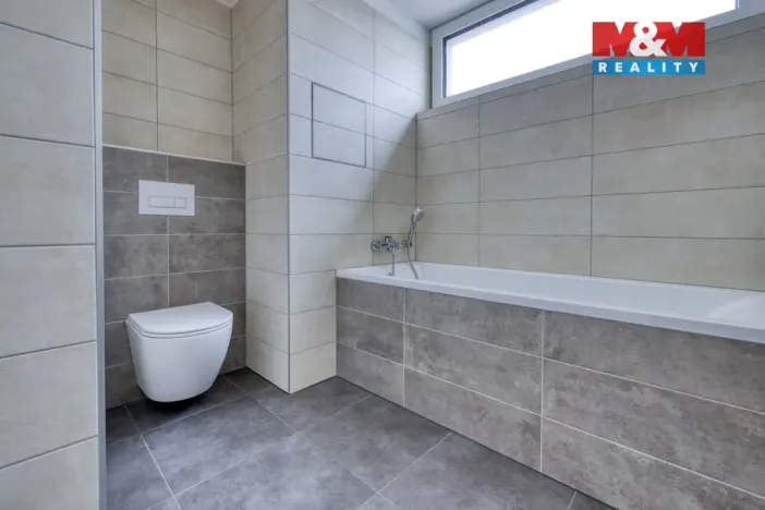 Pronájem bytu 2+kk, Dobřany, 45 m2