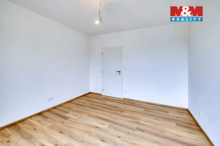 Pronájem bytu 2+kk, Dobřany, 53 m2
