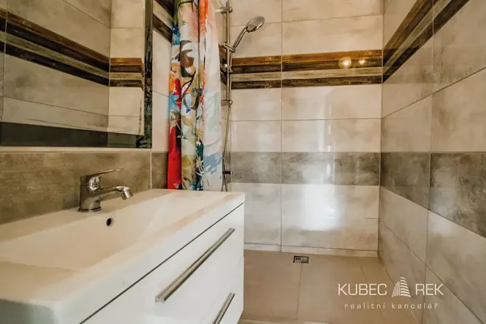 Pronájem bytu 2+kk, Tábor, Bělehradská, 45 m2