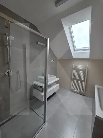 Pronájem rodinného domu, Jilemnice, 1025 m2