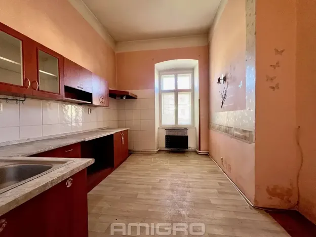 Prodej činžovního domu, Ostrovačice, náměstí Viléma Mrštíka, 1000 m2