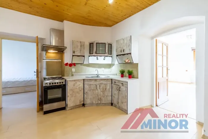 Pronájem bytu 2+1, Slaný, Kynského, 70 m2