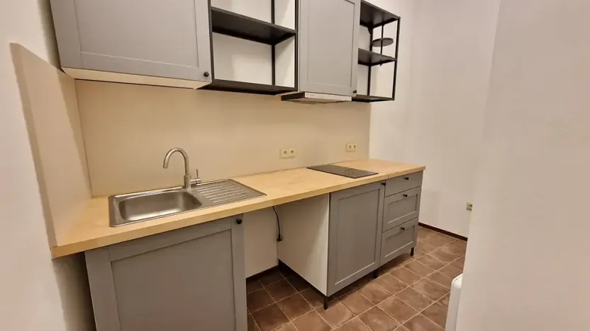 Pronájem bytu 1+1, Litoměřice, Mírové náměstí, 37 m2