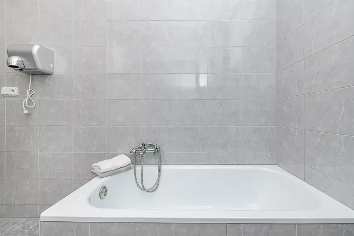 Pronájem pokoje, Plzeň, Riegrova, 190 m2