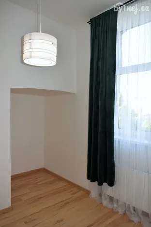 Pronájem bytu 2+kk, Jihlava, Třebízského, 42 m2