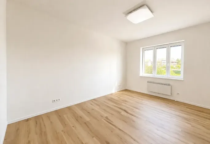 Pronájem bytu 1+1, Praha - Strašnice, Černokostelecká, 32 m2