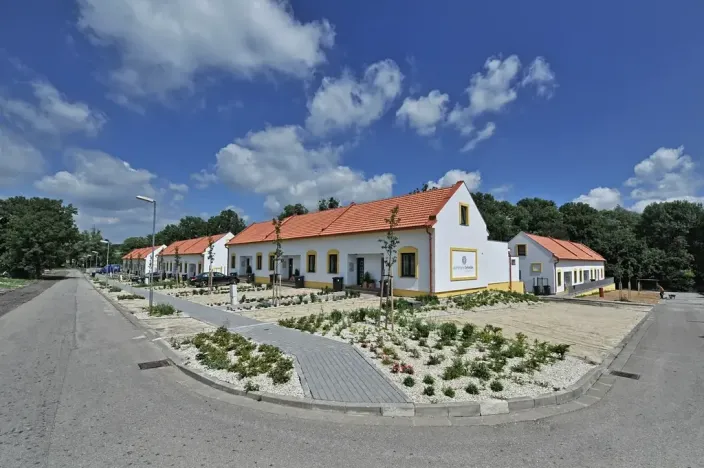 Prodej bytu 3+kk, Hlohovec, K zámečku, 66 m2