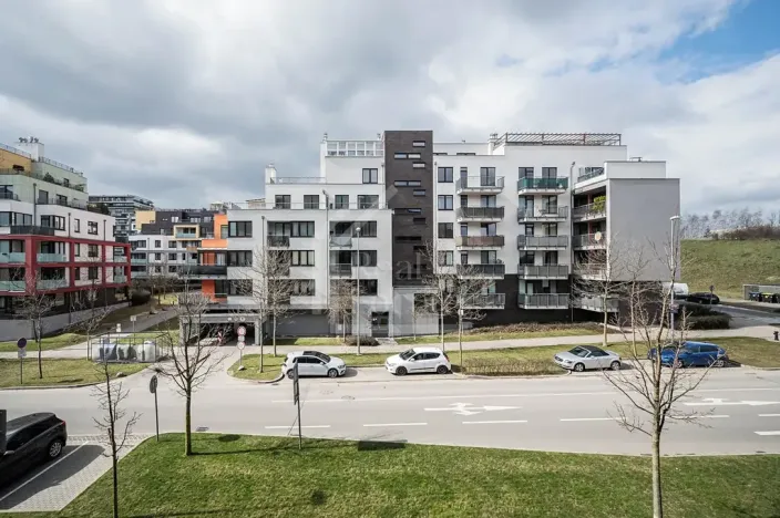 Pronájem kanceláře, Praha - Stodůlky, Laurinova, 330 m2