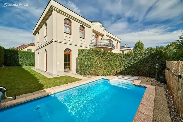 Pronájem vily, Praha - Nebušice, Nebušická, 255 m2