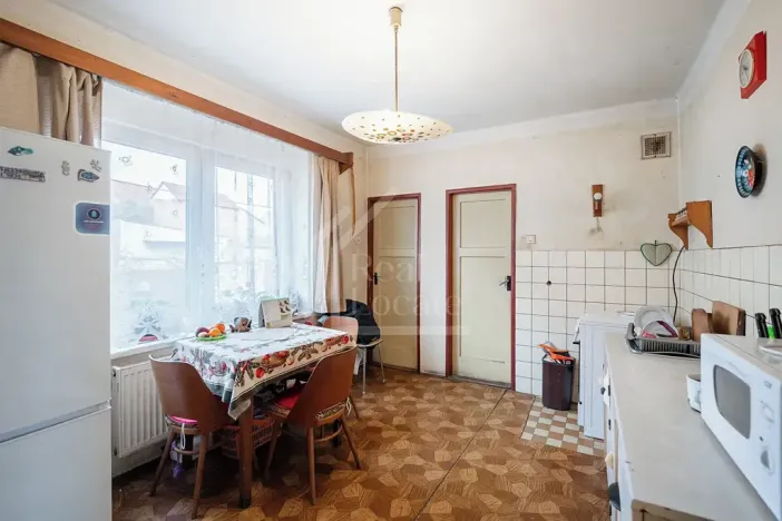 Prodej rodinného domu, Třebusice, 470 m2