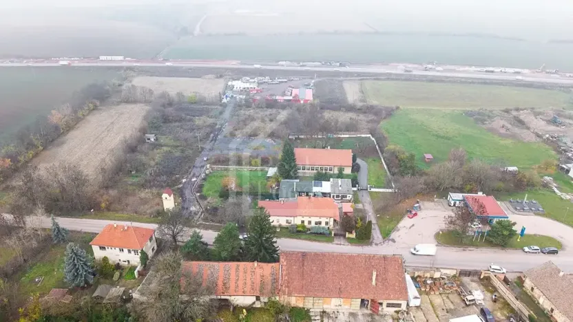 Prodej podílu pozemku, Třebíz, 161602 m2