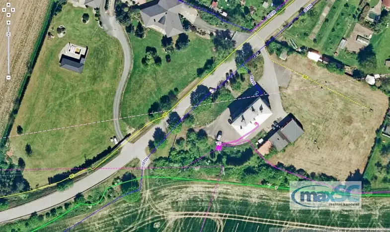 Prodej pozemku pro bydlení, Holice, Pod Parkem, 976 m2