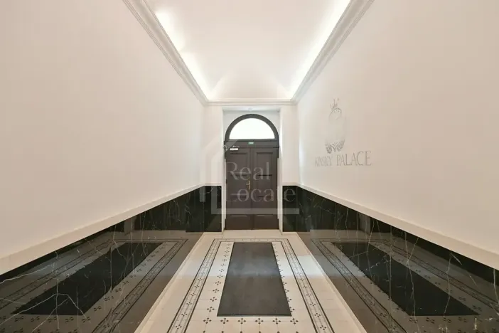 Pronájem bytu 3+kk, Praha - Smíchov, Kmochova, 69 m2