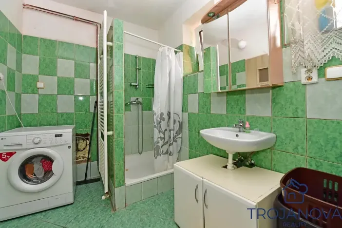 Prodej činžovního domu, Petroupim, 306 m2