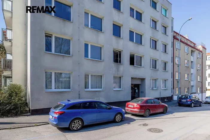 Pronájem bytu 4+kk, Praha - Libeň, Na hájku, 75 m2