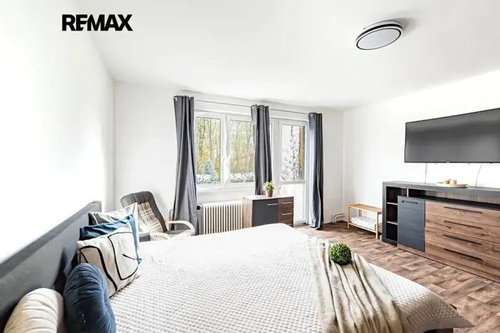 Prodej rodinného domu, Panenské Břežany, K dálnici, 202 m2