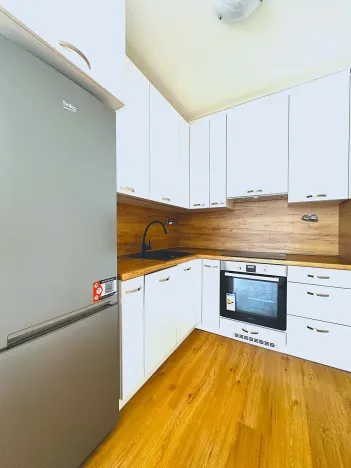 Pronájem bytu 2+kk, Praha - Stodůlky, Přecechtělova, 43 m2