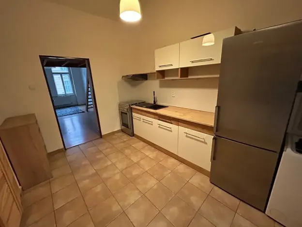 Pronájem bytu 1+1, Praha - Žižkov, Seifertova, 32 m2