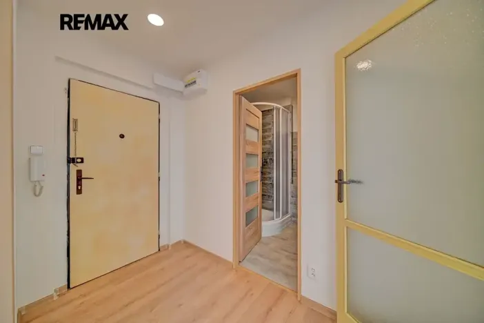 Pronájem bytu 1+1, Kolín, Dělnická, 31 m2