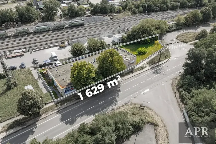 Prodej obchodního prostoru, Uherský Brod, 656 m2