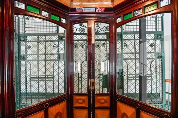 Prodej atypického bytu, Praha, Valentinská, 108 m2