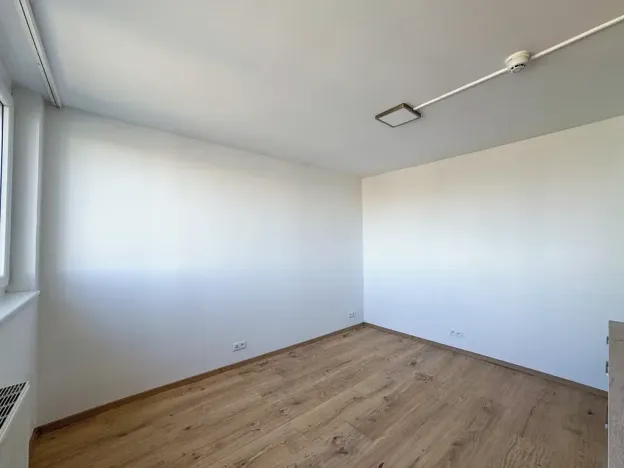 Pronájem bytu 1+kk, Praha - Střížkov, Děčínská, 23 m2