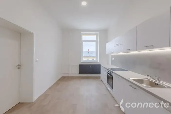 Prodej bytu 2+kk, Přerov, Husova, 37 m2