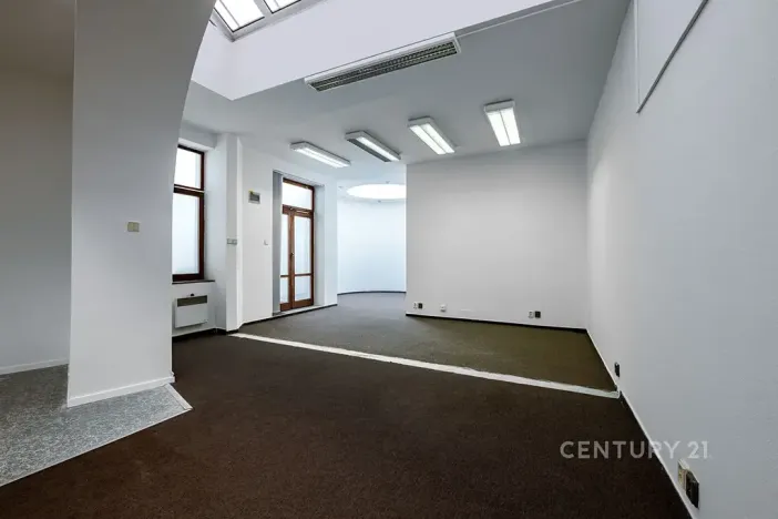 Prodej komerční nemovitosti, Podbořany, Přátelství, 196 m2