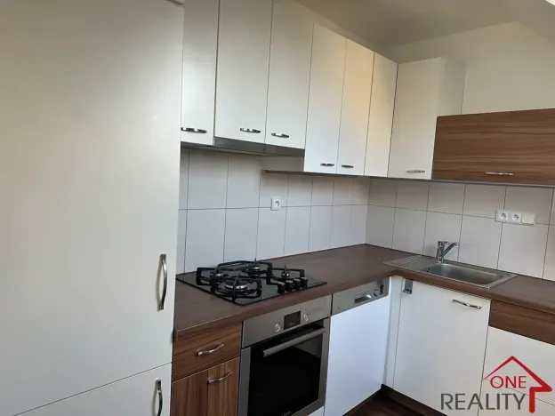Pronájem bytu 2+kk, Zlín, 81 m2
