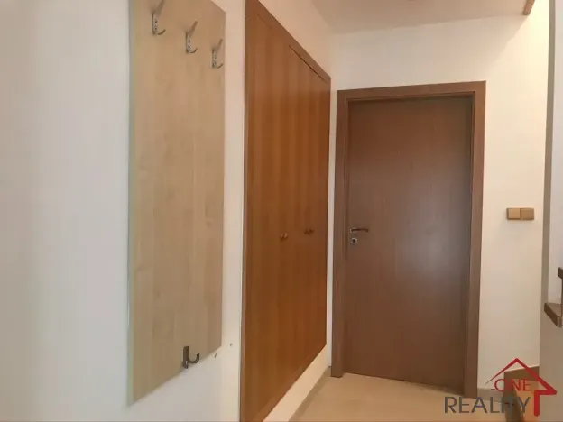 Pronájem bytu 2+kk, Zlín, 81 m2