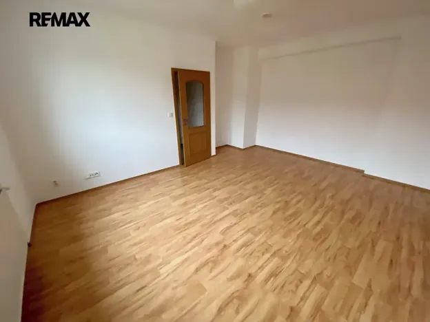 Pronájem bytu 1+kk, Plzeň, Kardinála Berana, 29 m2