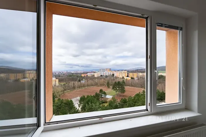 Prodej bytu 2+1, Chomutov, Kamenný vrch, 58 m2