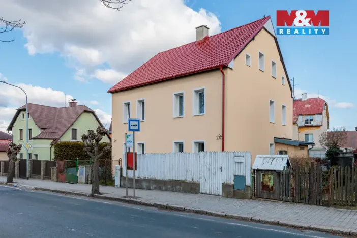 Prodej činžovního domu, Karlovy Vary - Stará Role, Svobodova, 192 m2