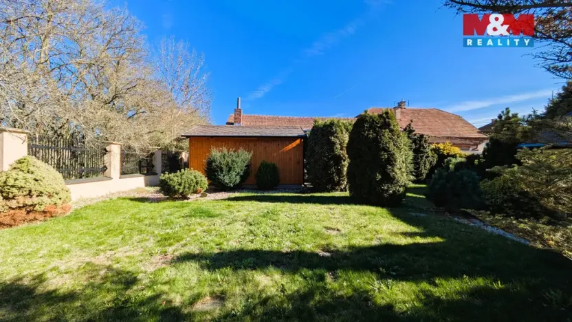 Prodej rodinného domu, Chrast - Podlažice, 280 m2