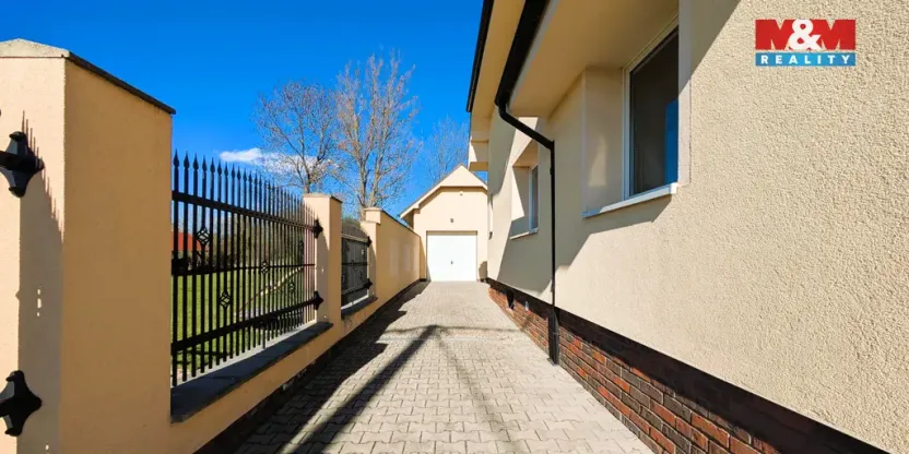 Prodej rodinného domu, Chrast - Podlažice, 280 m2