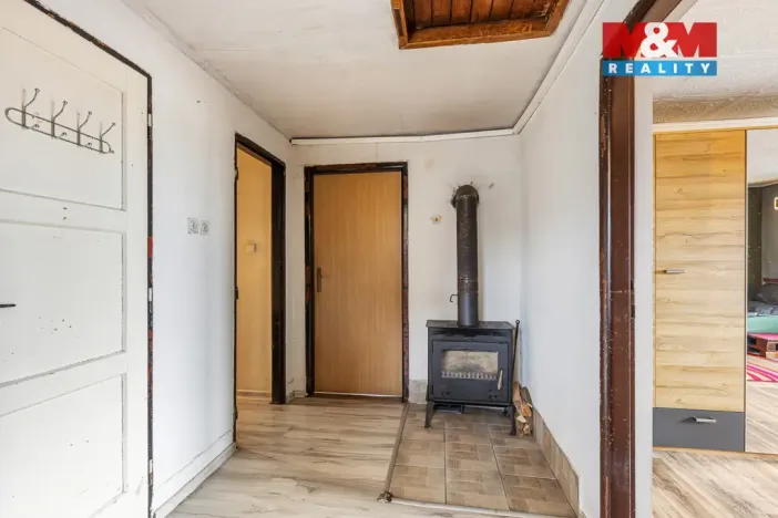 Prodej rodinného domu, Doksy, Školní, 98 m2