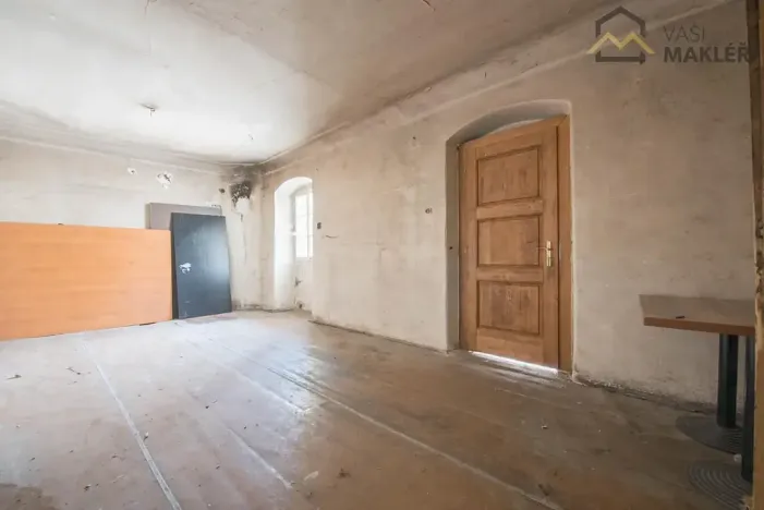 Prodej vícegeneračního domu, Ledeč nad Sázavou, Husovo náměstí, 525 m2