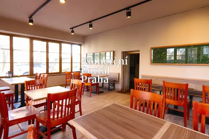 Pronájem restaurace, Praha - Smíchov, Na Václavce, 250 m2