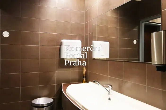 Pronájem restaurace, Praha - Vinohrady, Moravská, 100 m2